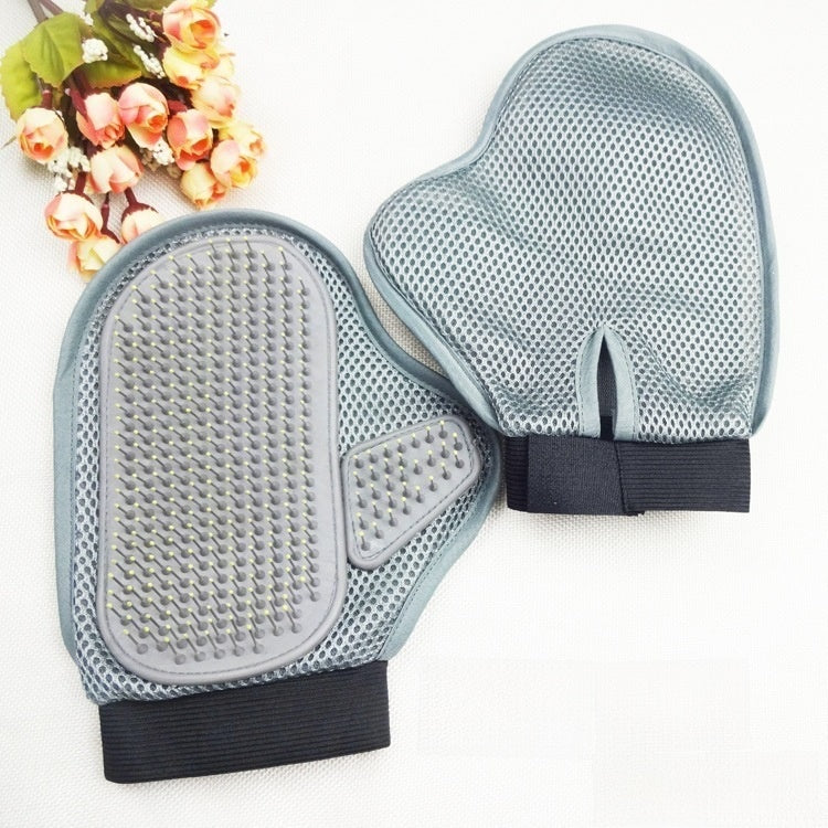Pet Grooming & Bathing Glove for Dogs & Cats