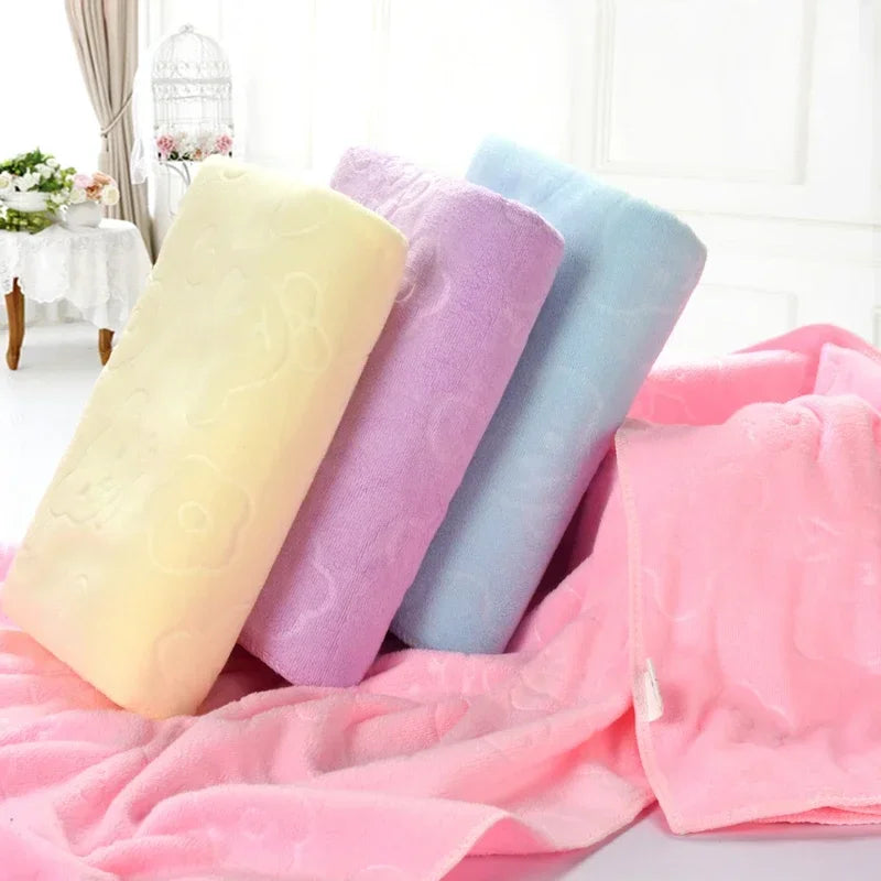 Quick-Drying Pet Bath Towel – Soft Absorbent Microfiber for Dogs & Cats