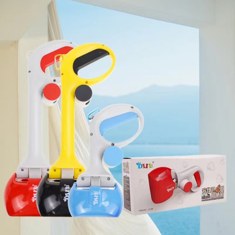Dog Poop Scooper with Waste Bags – Portable & Hygienic